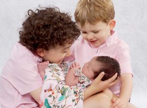 Tiny Violets Photography, Newborn baby photoshoot, newborn photo shoot, newborn photos, newborn photographer, newborn photo session, newborn and siblings, newborn and brothers, newborn and sisters, newborn and family 