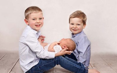 Newborn Photo Shoot with Siblings