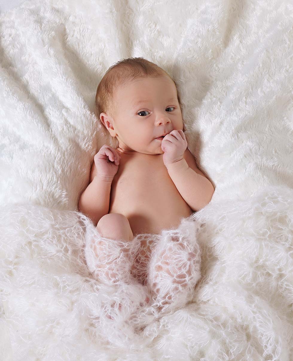 Newborn baby photoshoot, newborn photo shoot, newborn photos, newborn photographer, newborn photo session