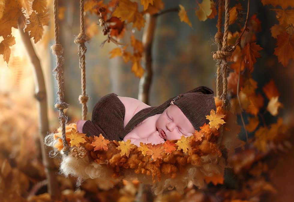 AUTUMN SALE:  Newborn PhotoShoot